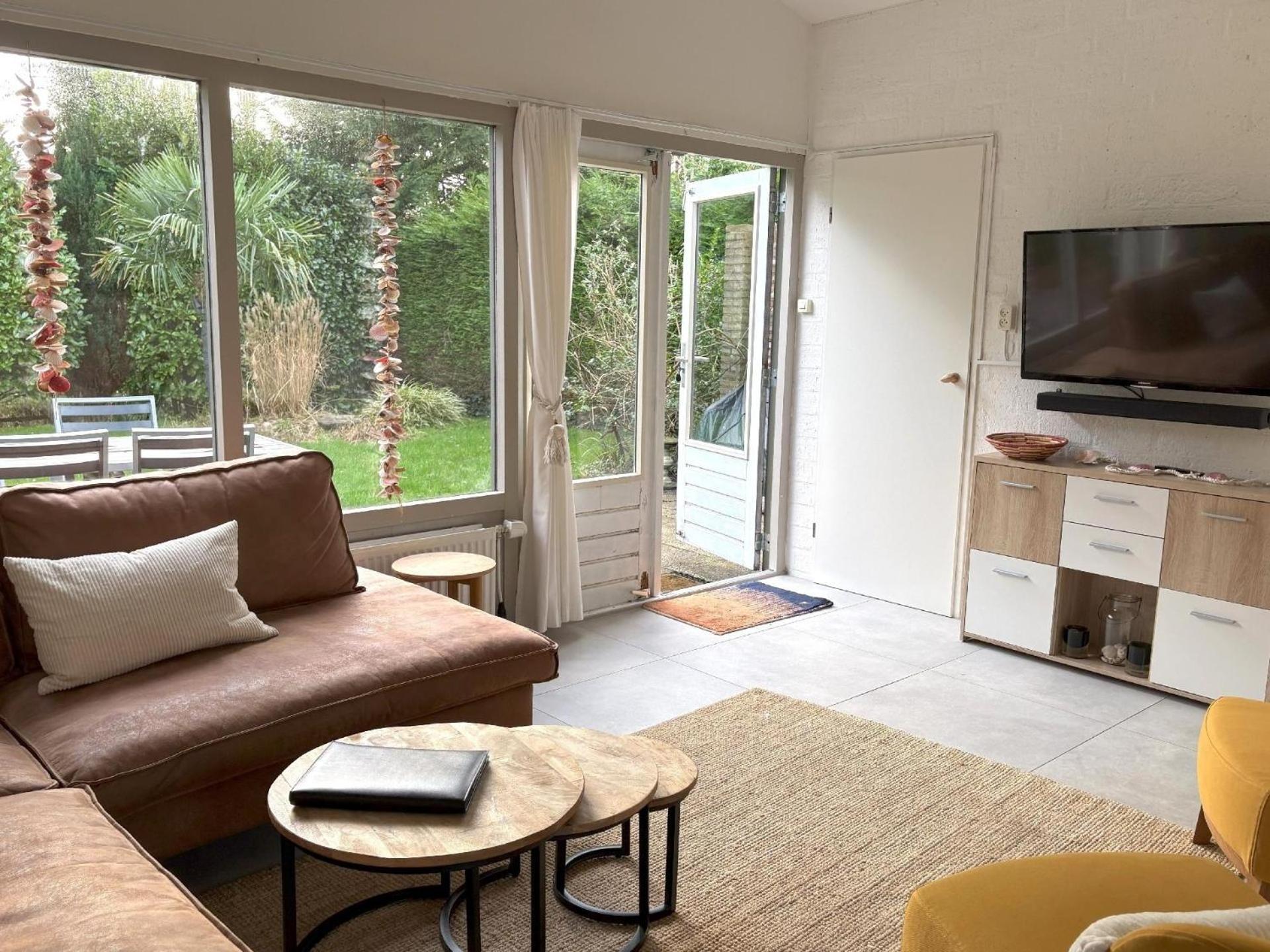 Gemuetliches, Helles Ferienhaus Mit Privatem Garten In Gepflegtem Ferienpark Warmenhuizen Dış mekan fotoğraf